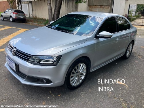 Volkswagen JETTA HIGHLINE 2.0 TSI 2014/2014